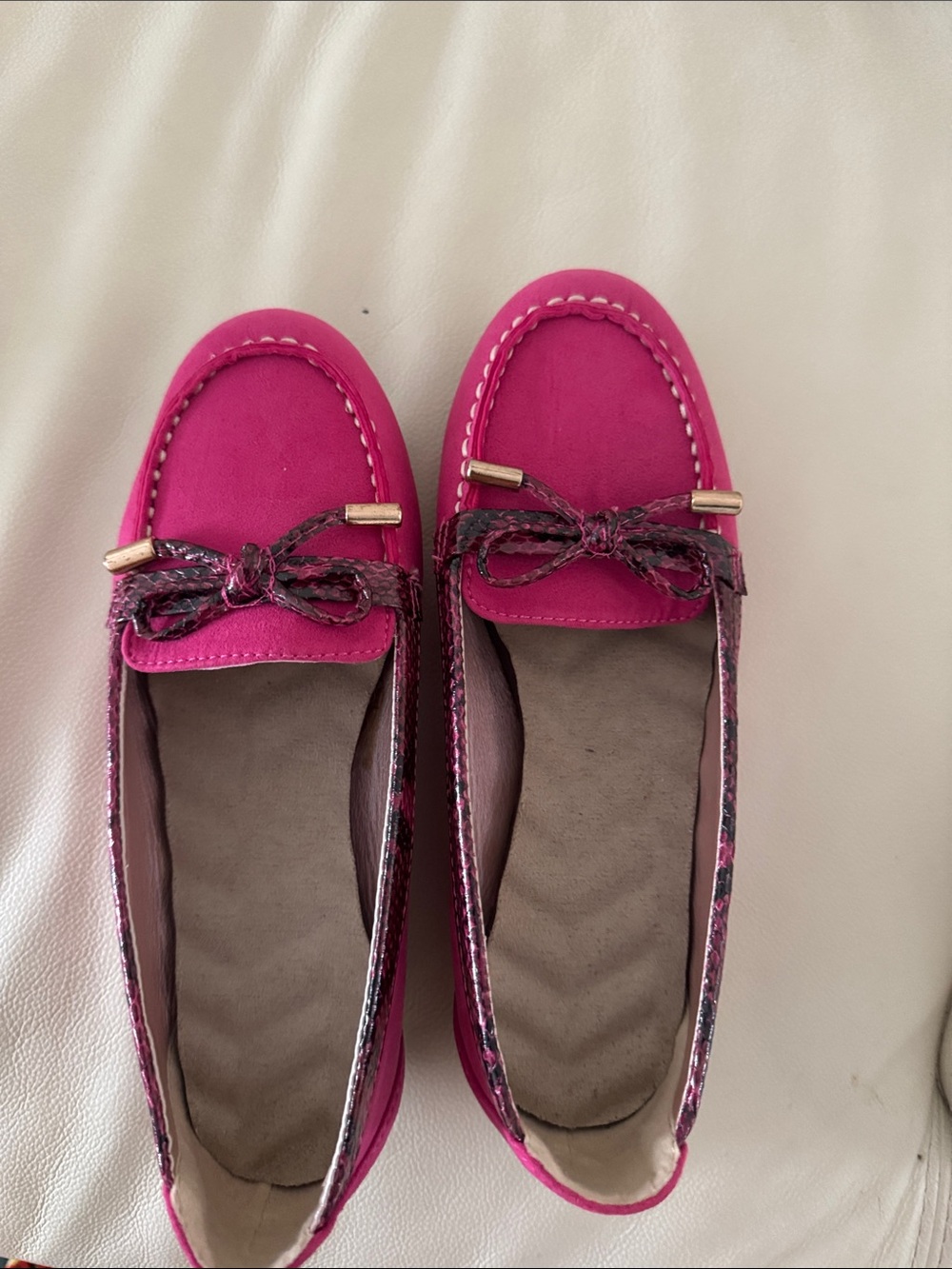 Source Unknown Hot Pink Women's Driving Moccasins